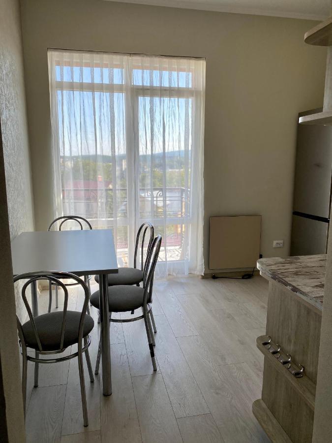 Oasis Apartment